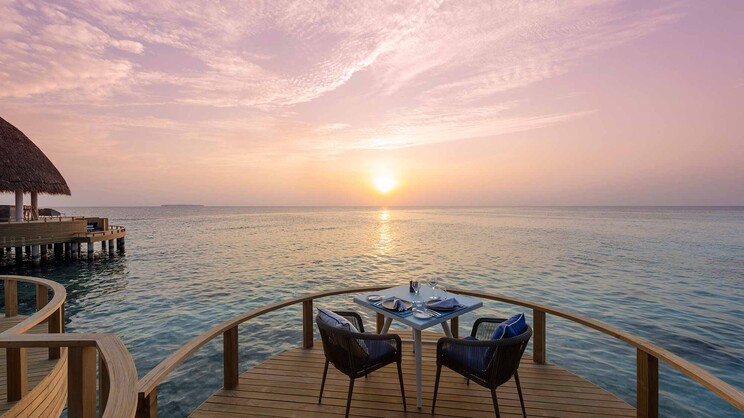 Emerald Faarufushi Resort & Spa